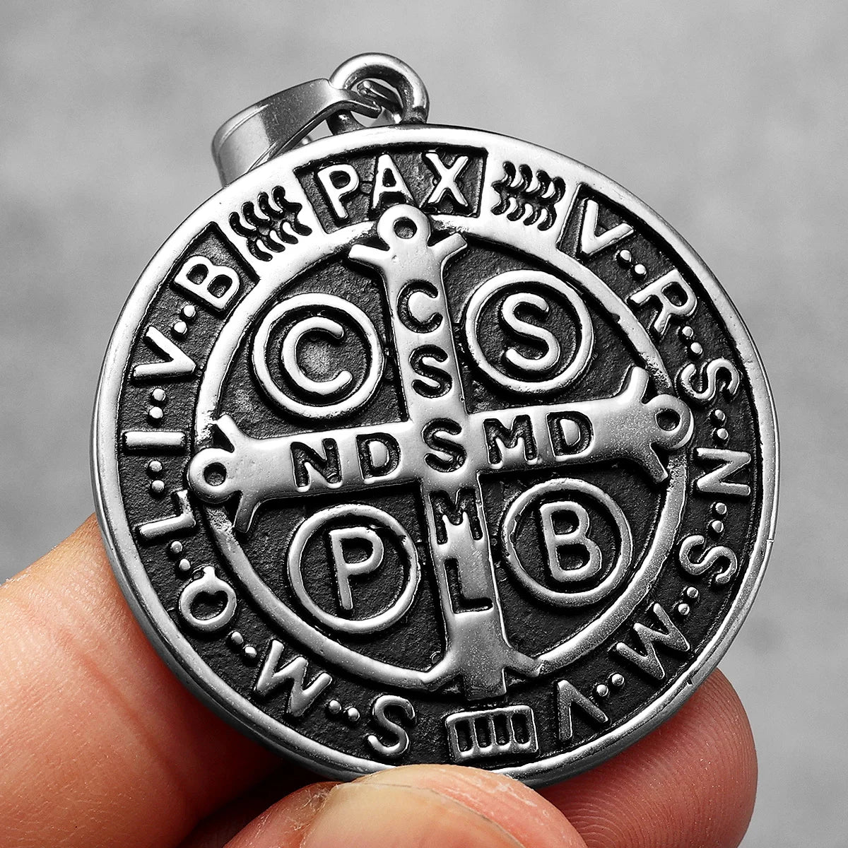 Colar Masculino Medalha de São Bento de Aço Inoxidável