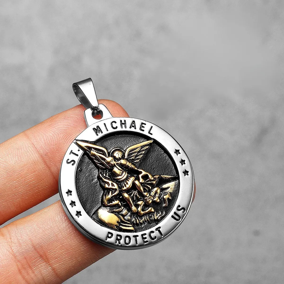 Colar Masculino de São Miguel Arcanjo em Aço Inoxidável