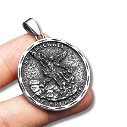 Colar São Miguel Arcanjo Masculino Modelo Guardião Prata