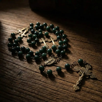 terço verde, terço de nossa senhora das graças