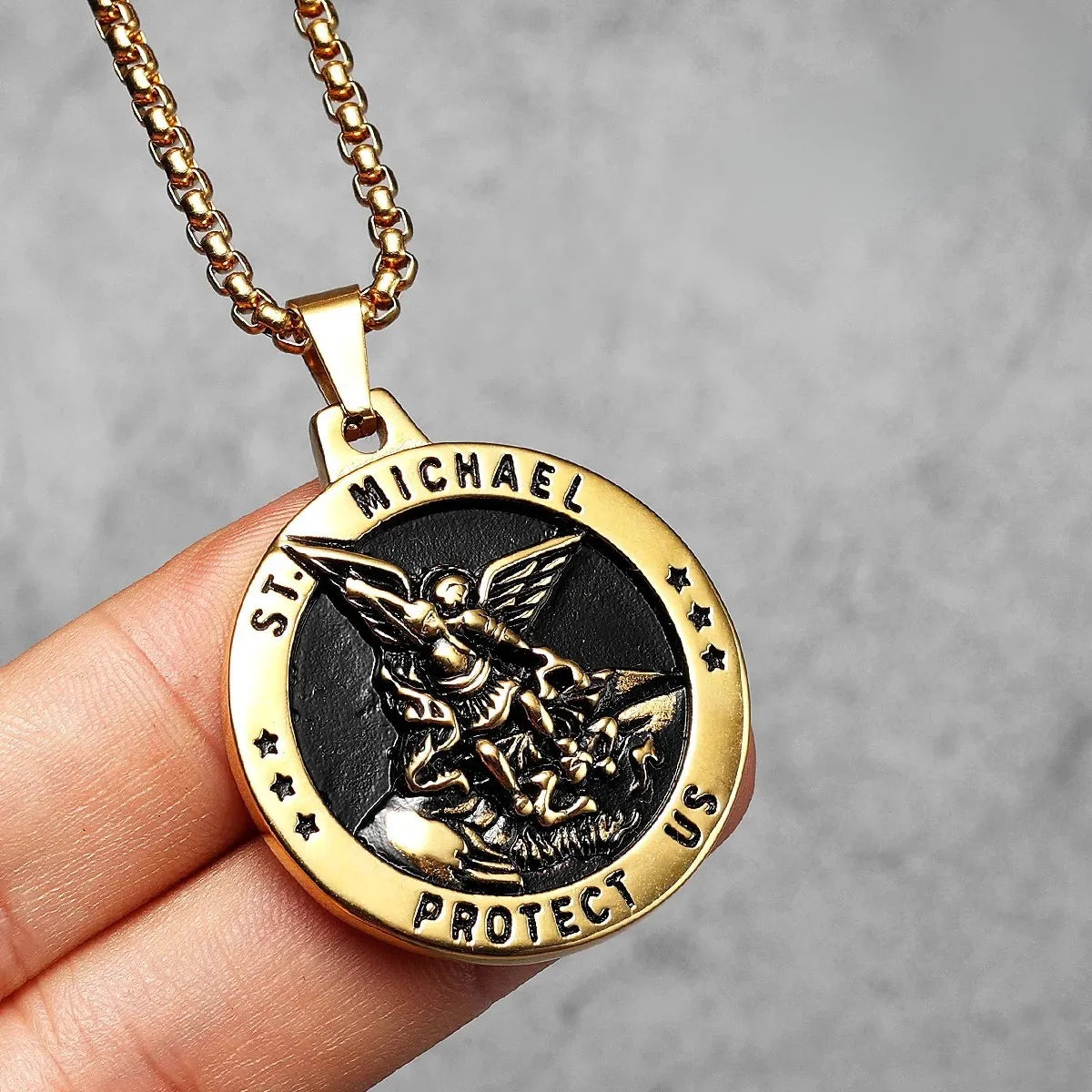 Colar Masculino de São Miguel Arcanjo em Aço Inoxidável