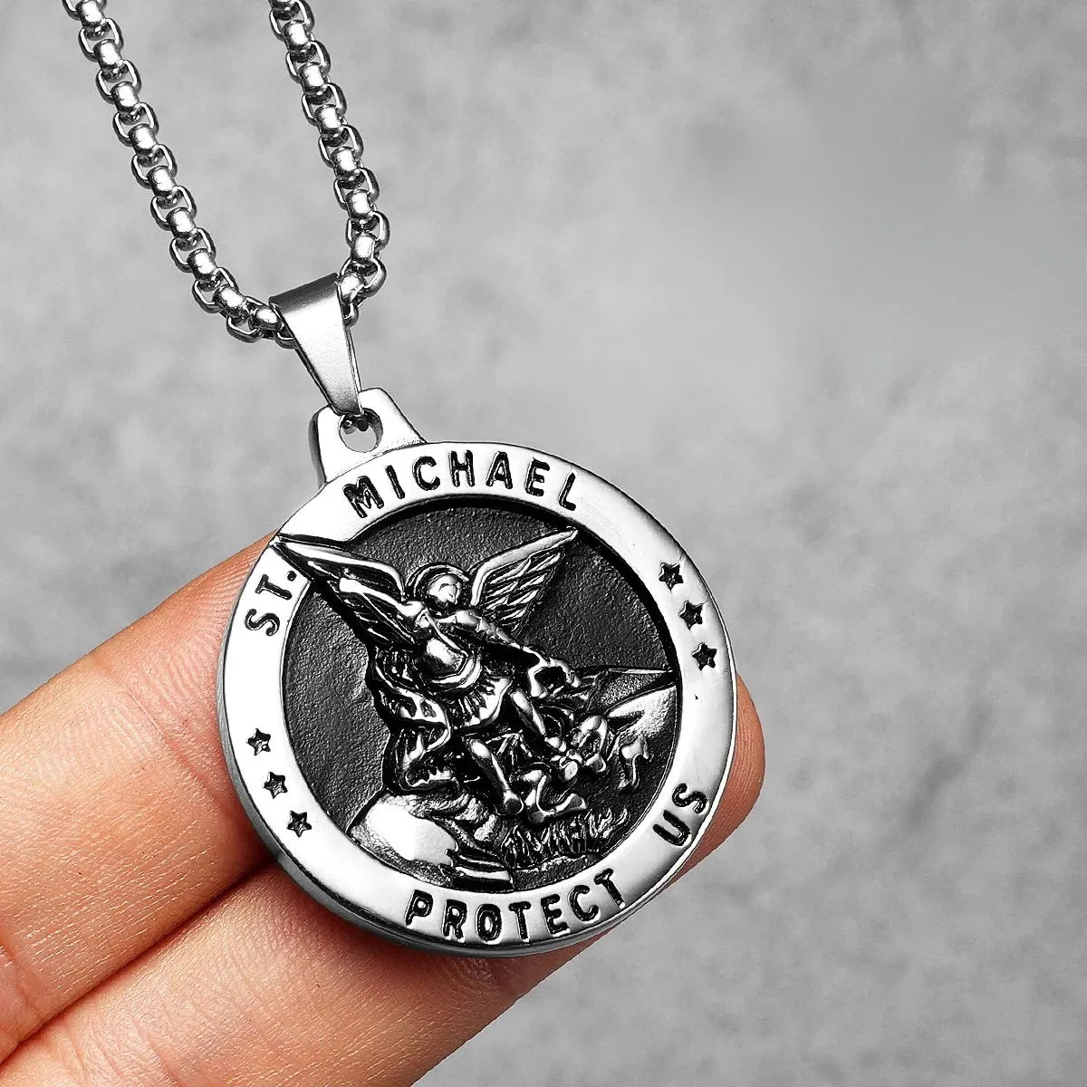 Colar Masculino de São Miguel Arcanjo em Aço Inoxidável