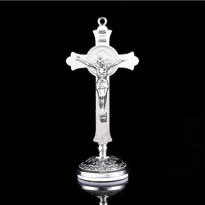 Crucifixo de São Bento Banhado a Ouro 9 cm