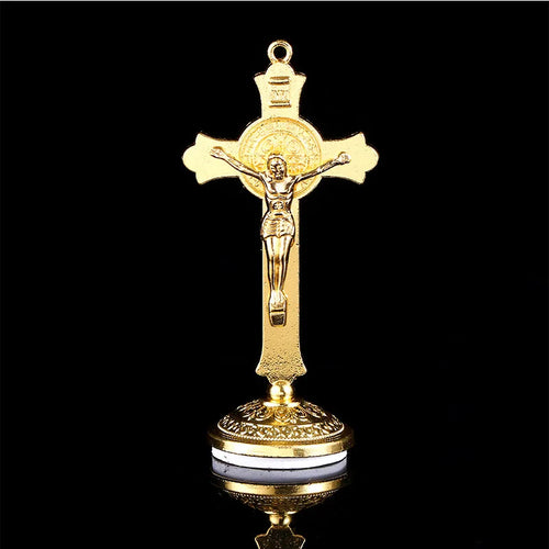 Crucifixo de São Bento Banhado a Ouro 9 cm