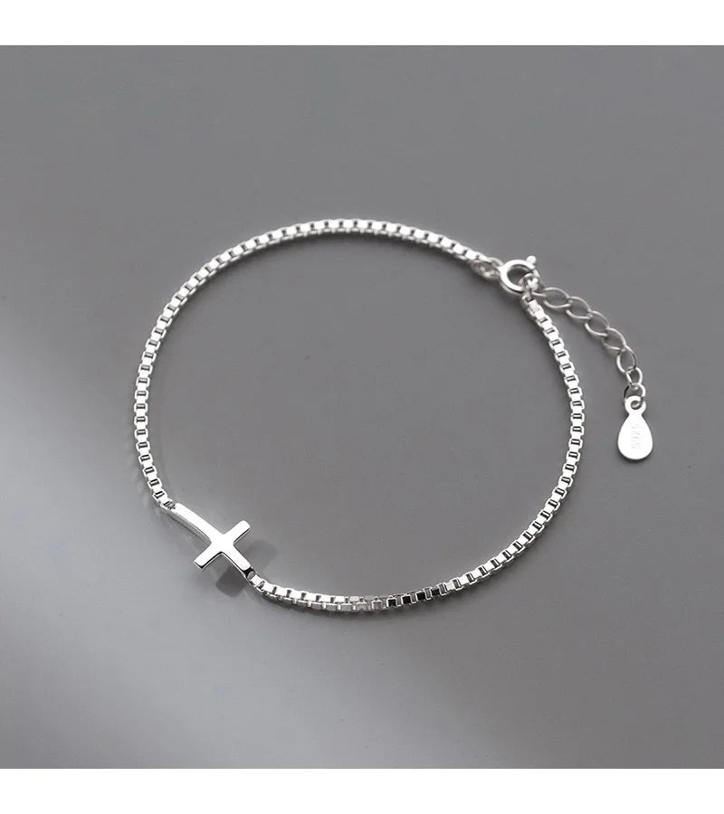 Pulseira Feminina Cruz em Prata Esterlina 925
