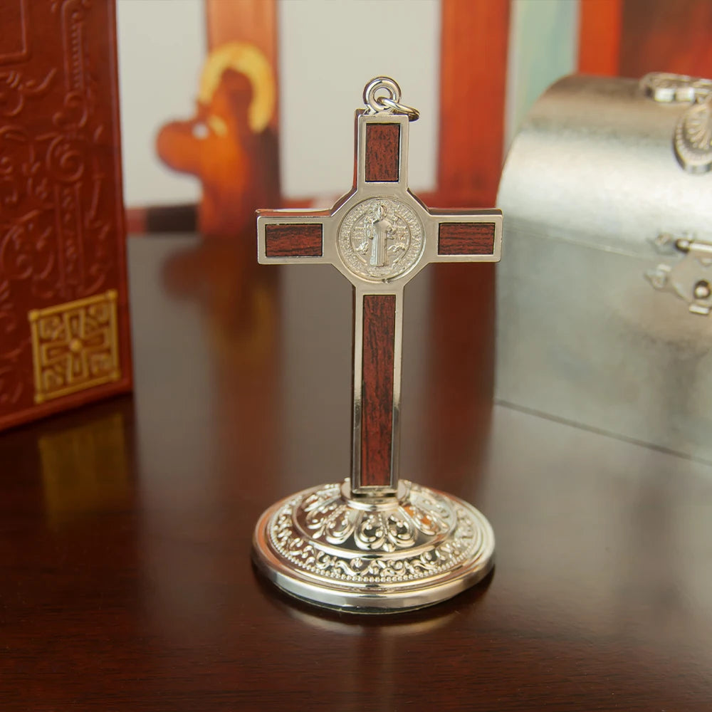 Crucifixo de Mesa em Metal 9cm