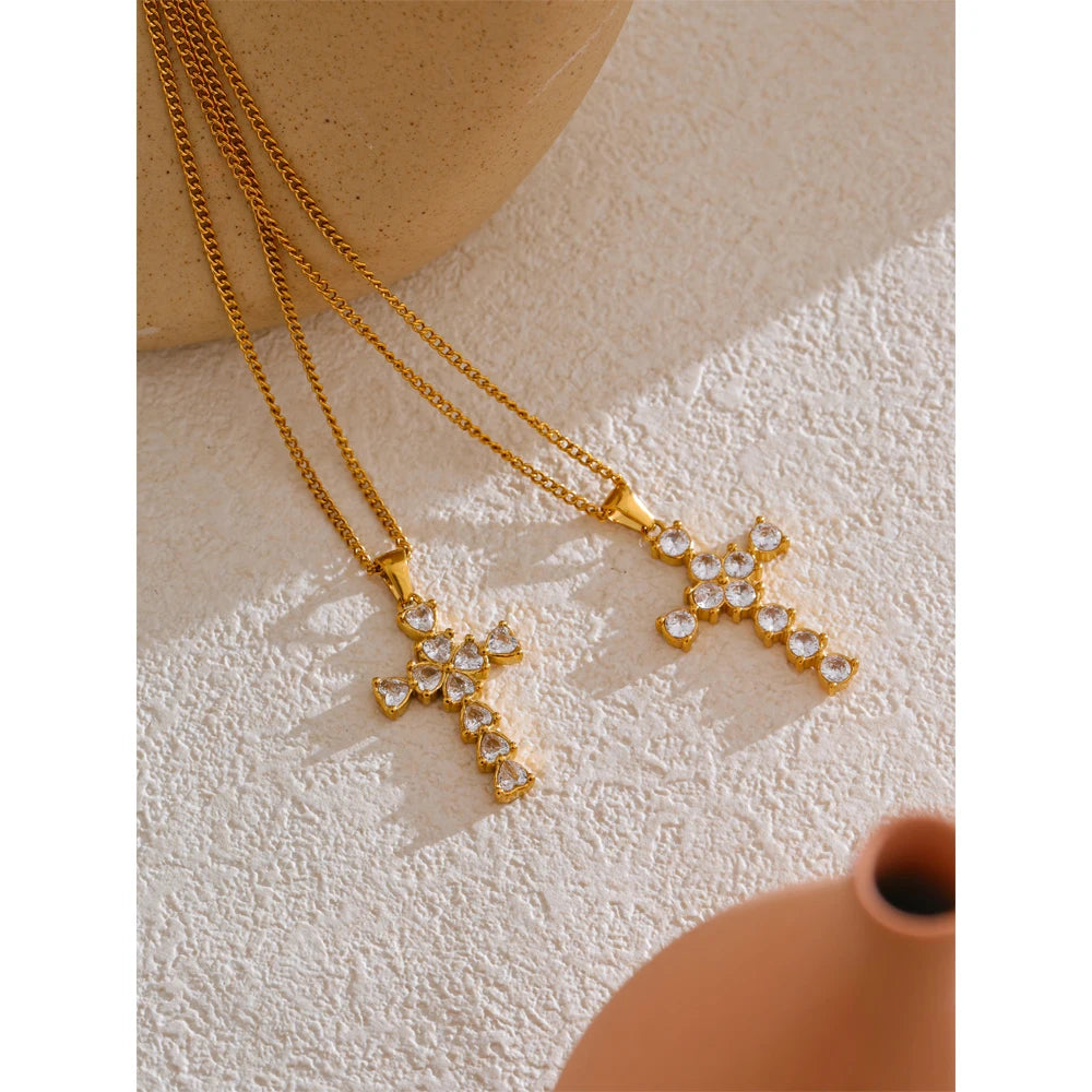 Colar Feminino Cruz Zircônia Cúbica Banhado a Ouro 18K