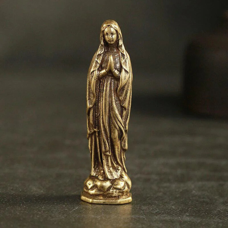 Imagem de Nossa Senhora de Lourdes de Cobre 5,5cm – Fé e Devoção em Cada Detalhe