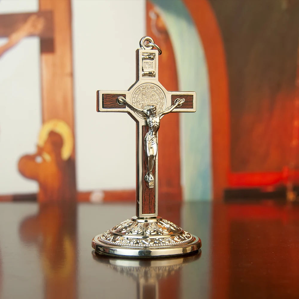 Crucifixo de Mesa em Metal 9cm