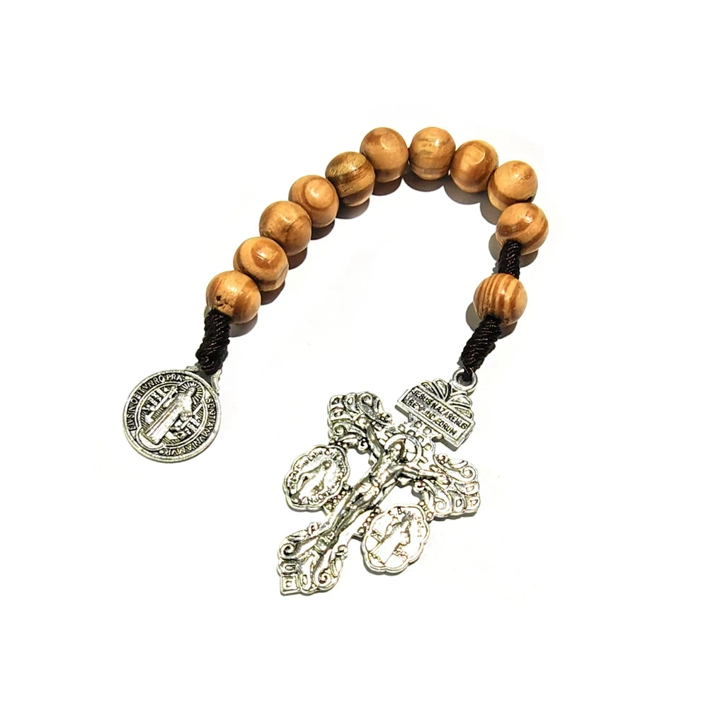 Mini Terço de Madeira com Cruz do Perdão e Medalha de São Bento