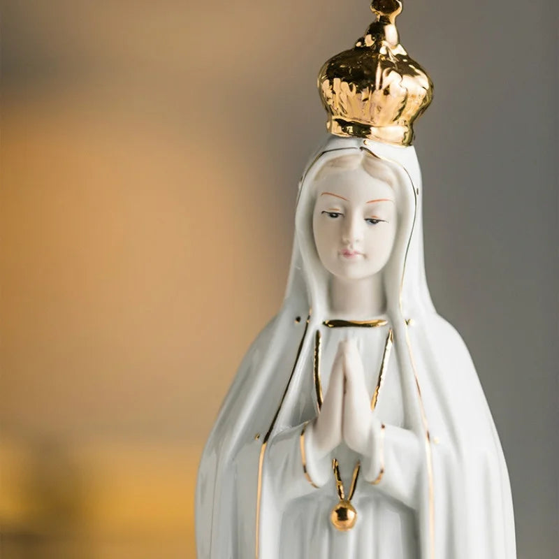 Imagem de Nossa Senhora de Fátima de Cerâmica
