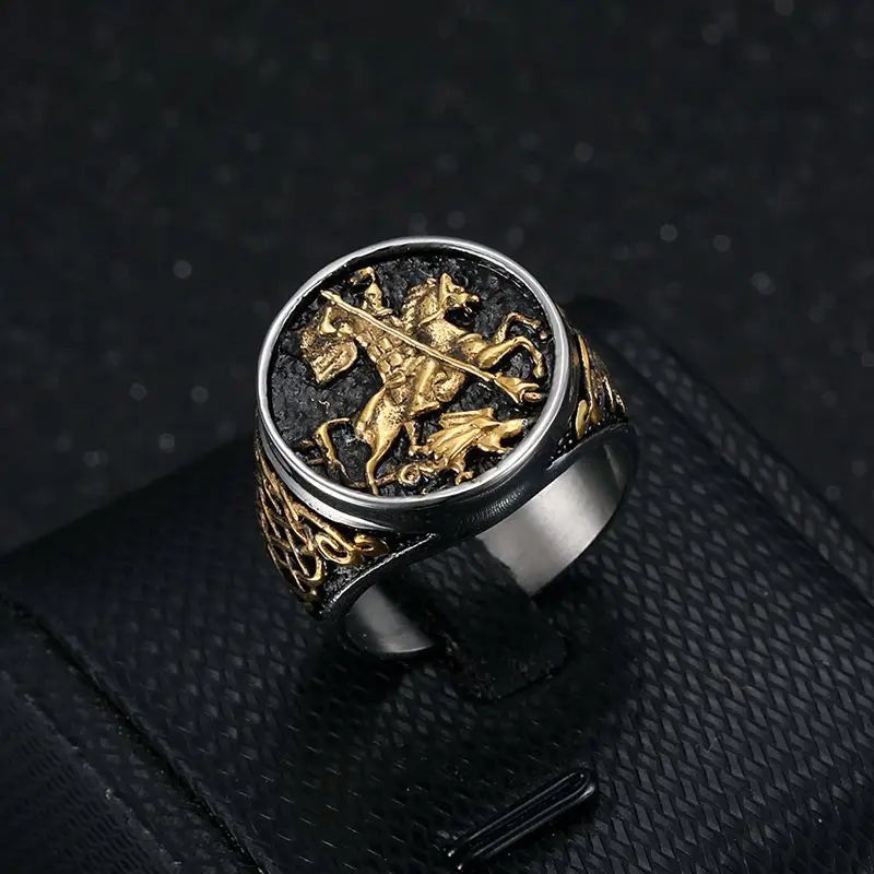 Anel Masculino São Jorge em Aço Inoxidável 316L Prata e Dourado