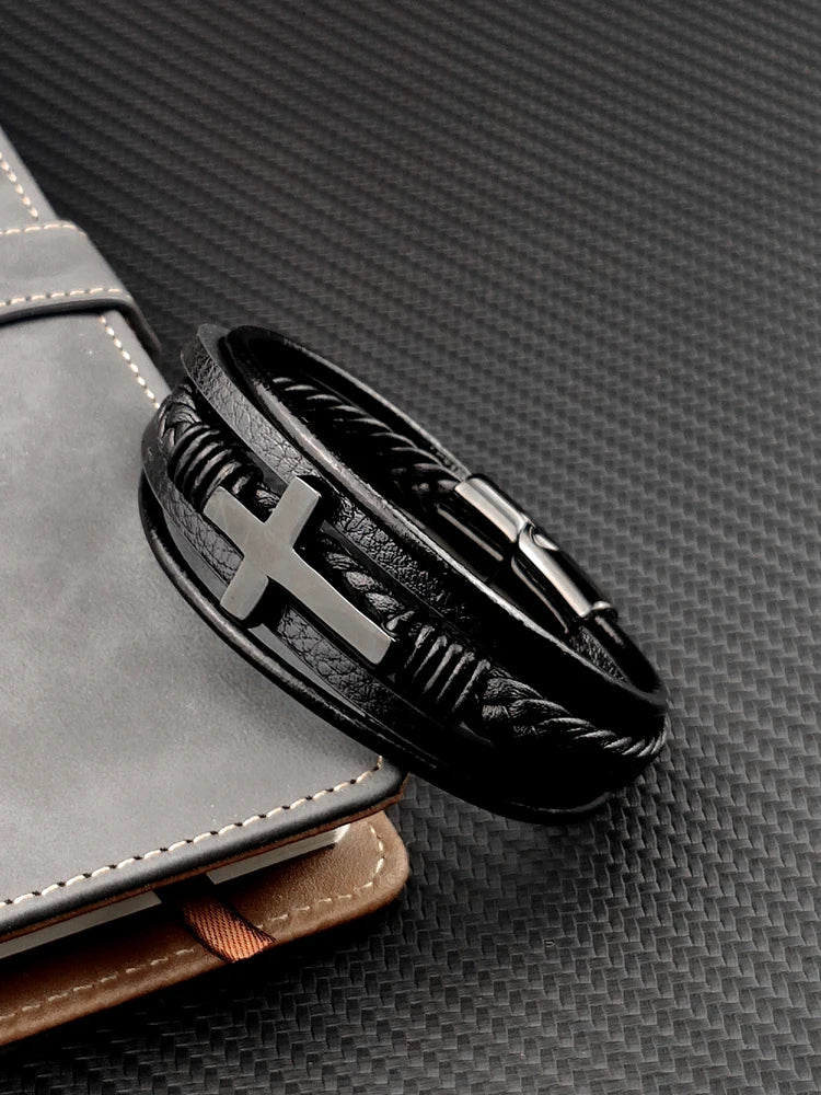 Pulseira Masculina de Couro com Cruz 
