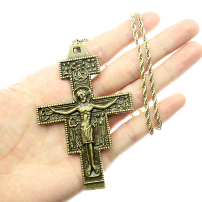 Colar com Cruz de São Damião