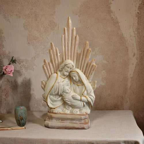 Imagem da Sagrada Família em Resina - União, Amor e Fé