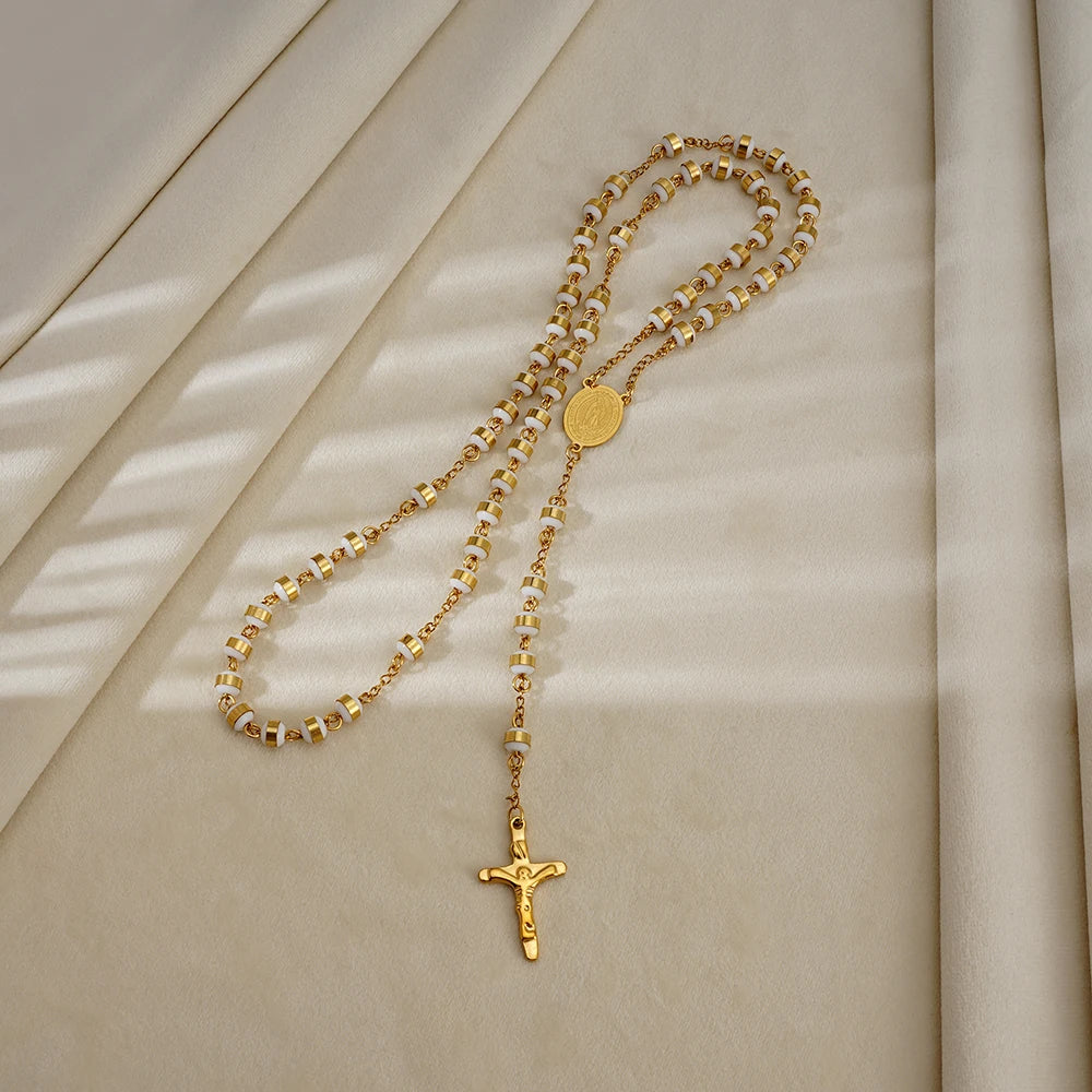 Terço Banhado a Ouro 18k