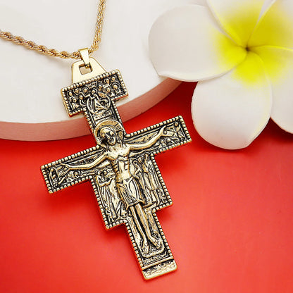 Colar com Cruz de São Damião