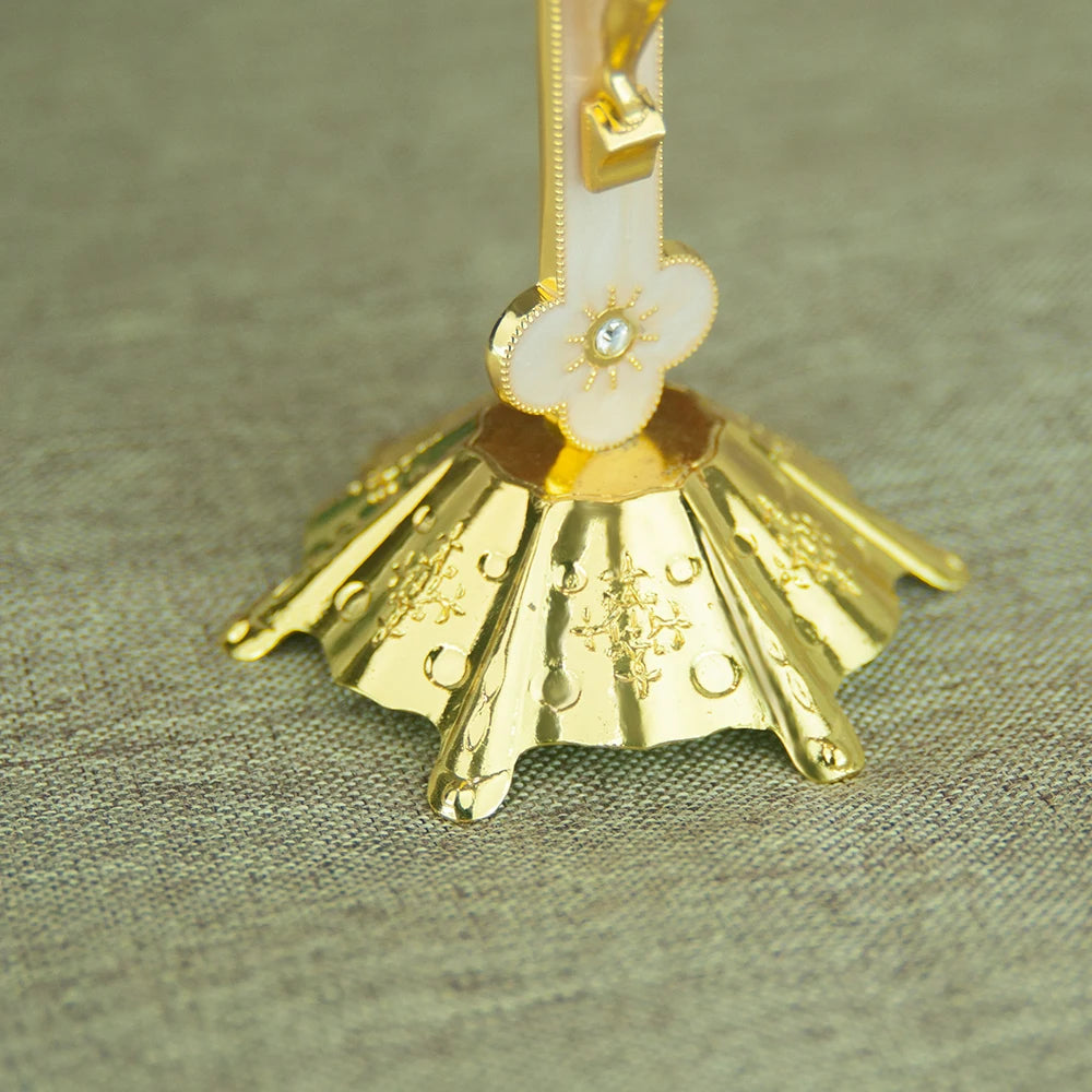 crucifixo de mesa com base dourado