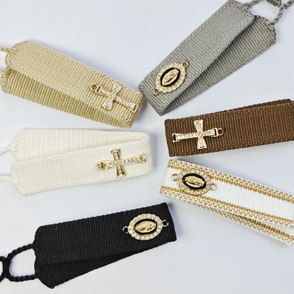 Pulseira de Corda Trançada com Cruz e Nossa Senhora de Guadalupe - Elegância e Fé