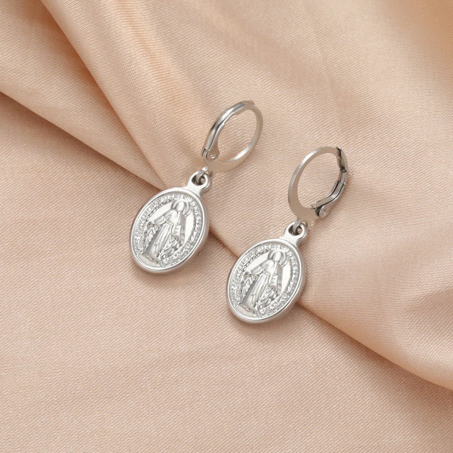 Brincos de Gota Nossa Senhora das Graças