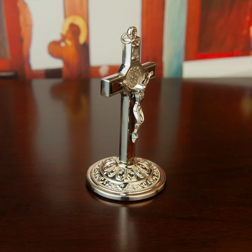 Crucifixo de Mesa em Metal 9cm