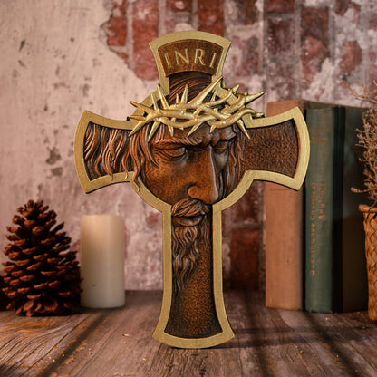 Cruz de Madeira com a Face de Cristo Coroado de Espinhos