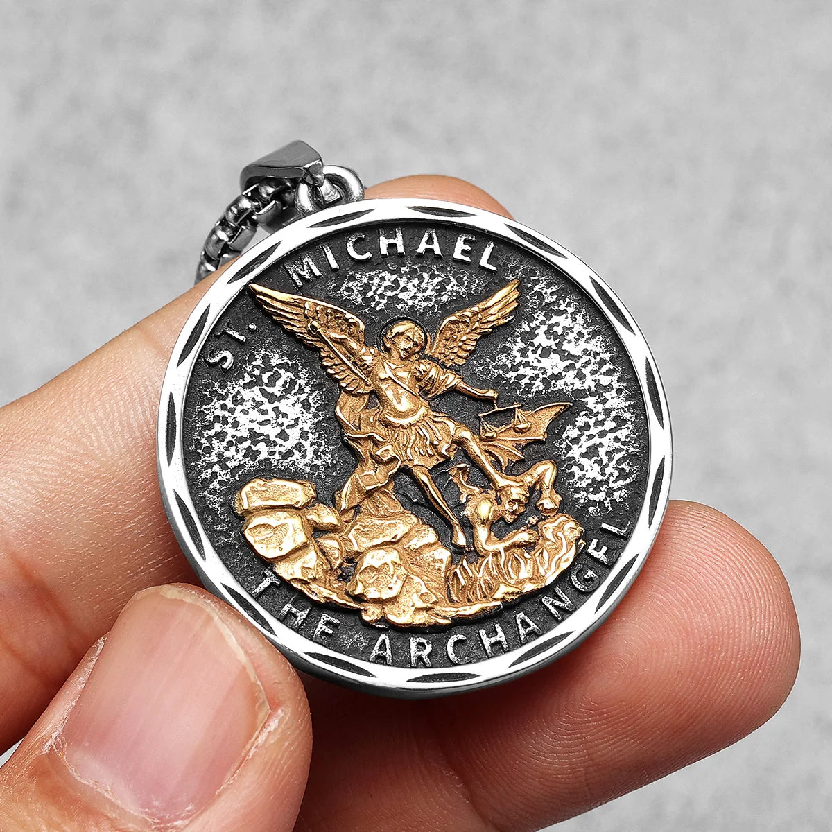 Colar São Miguel Arcanjo Masculino Modelo Guardião Prata