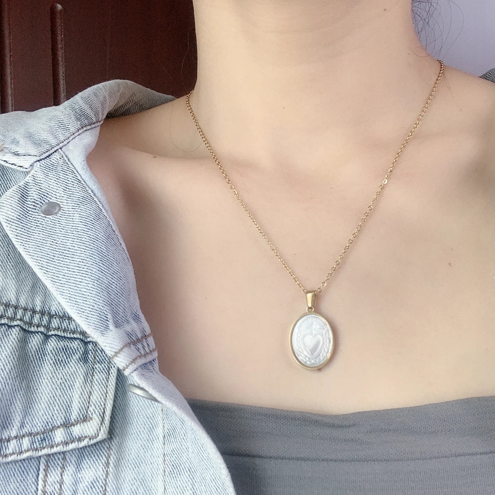 Colar Sagrado Coração de Jesus