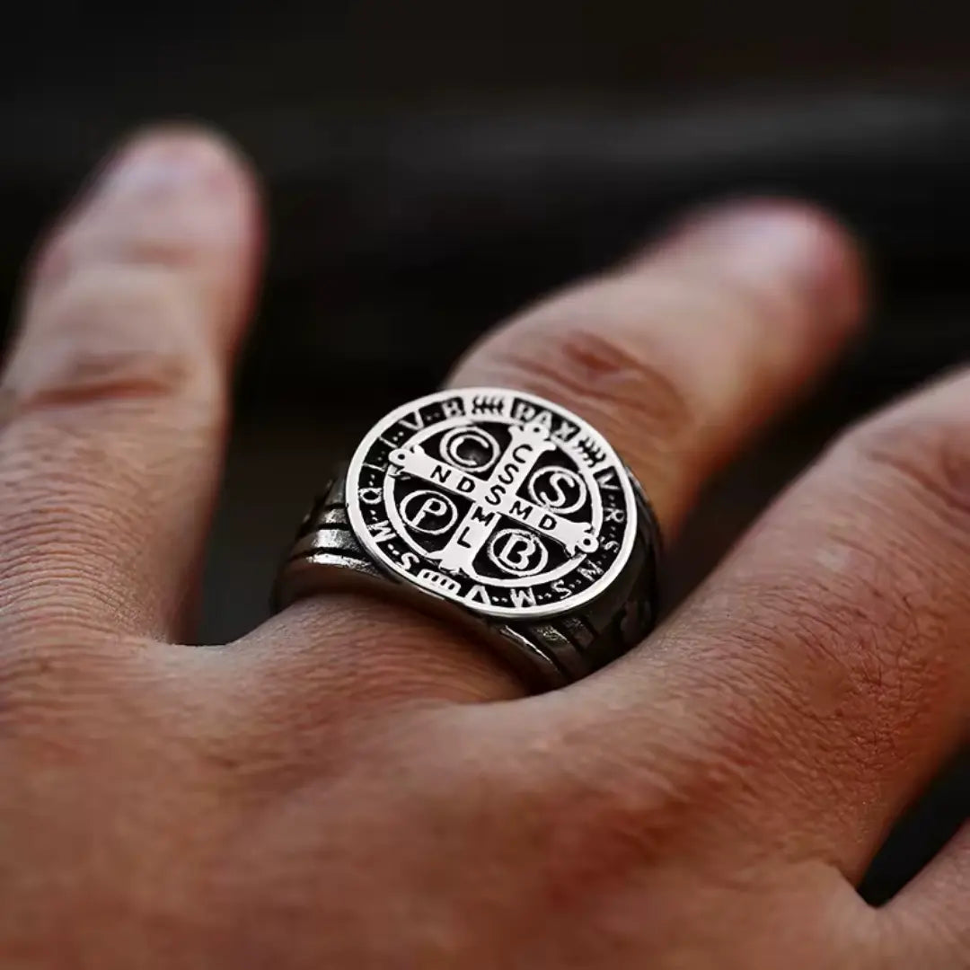 Anel de São Bento Masculino Prata