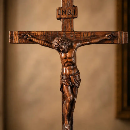 Crucifixo do Calvário em Madeira Maciça de Faia Europeia 25cm