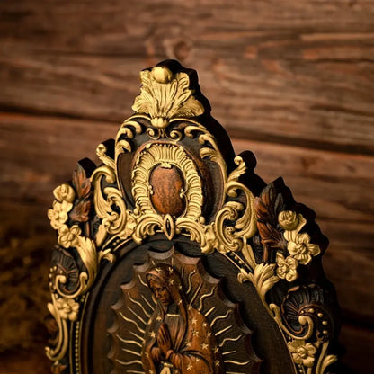 Imagem de Nossa Senhora de Guadalupe em Madeira de Faia Europeia 50cm