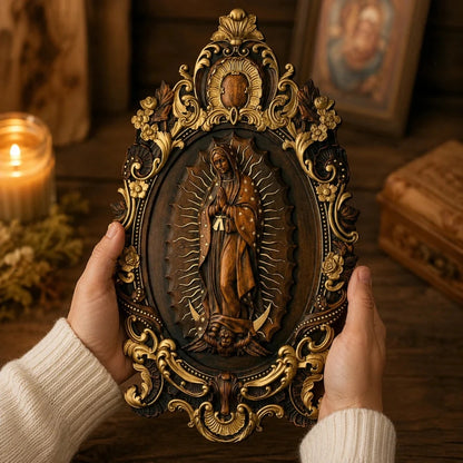 Imagem de Nossa Senhora de Guadalupe em Madeira de Faia Europeia 50cm