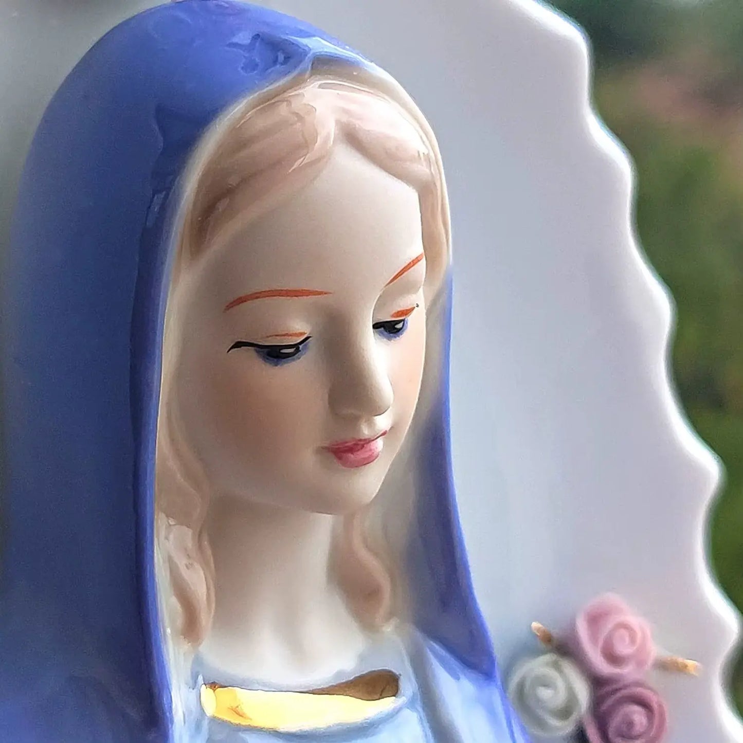Imagem Nossa Senhora de Guadalupe de Porcelana