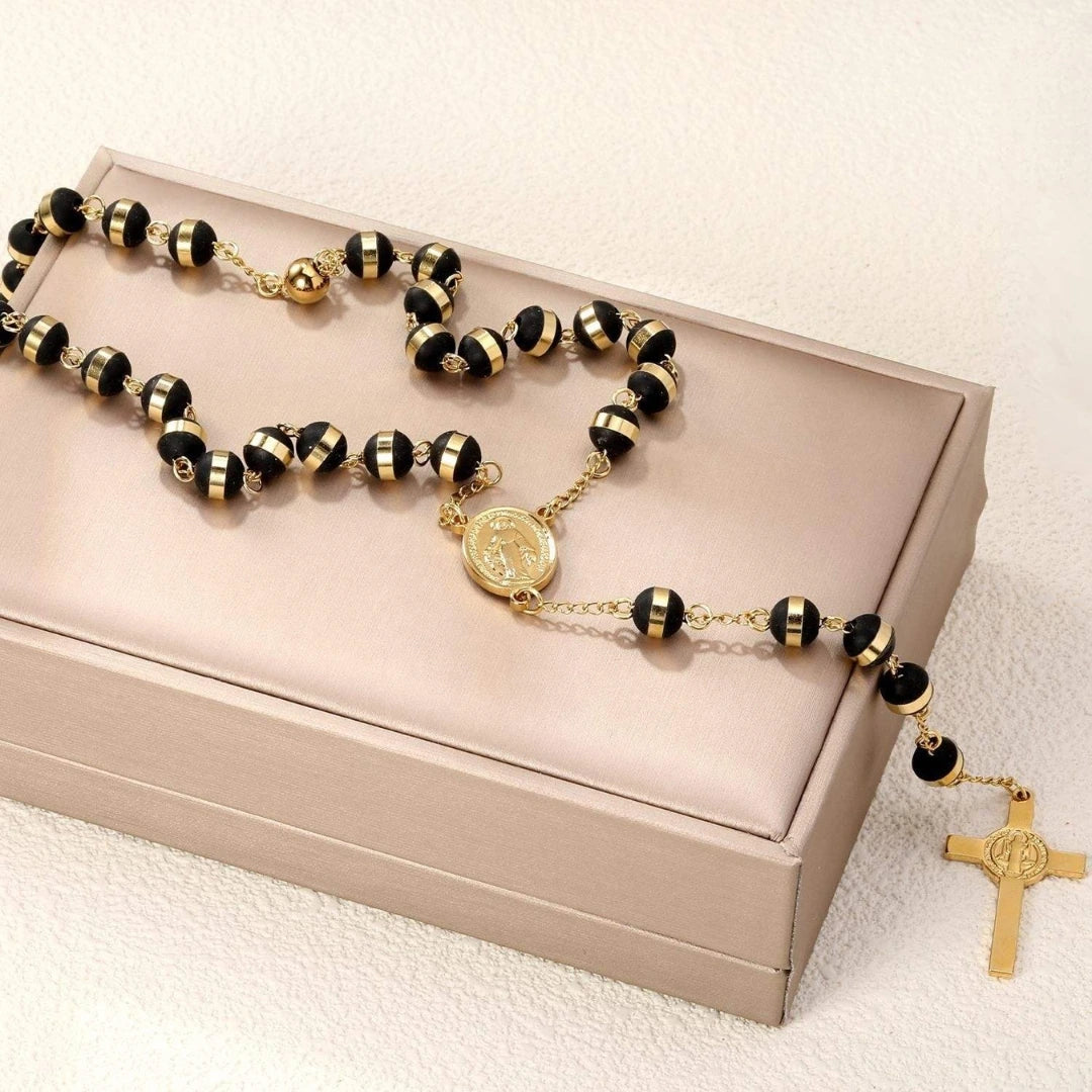 terço preto, terço dourado, colar terço, terço nossa senhora das graças