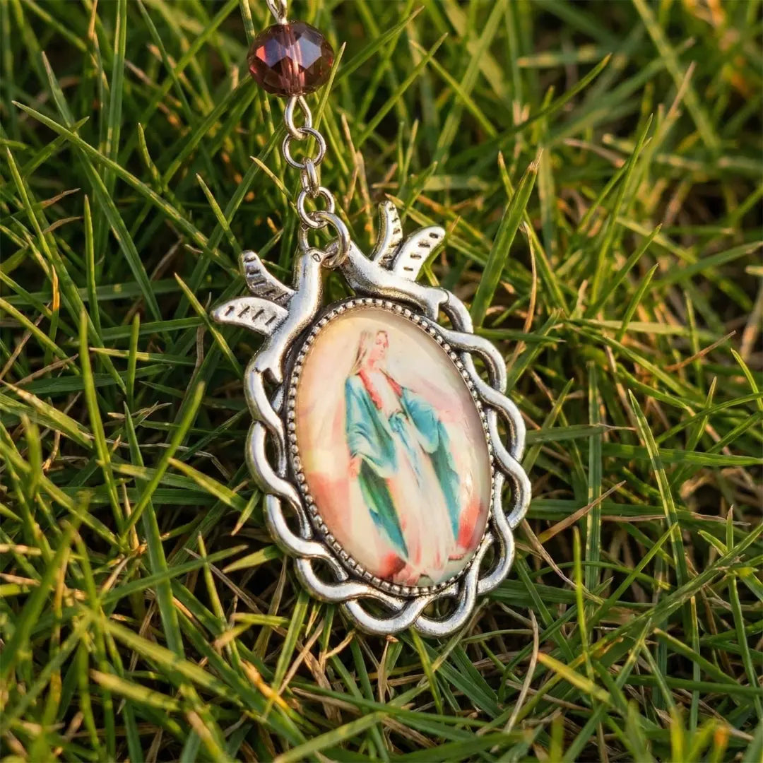 terço do divino espírito santo, terço vermelho, terço de nossa senhora das graças