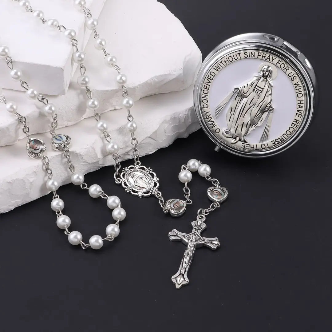terço branco com porta terço de nossa senhora das graças